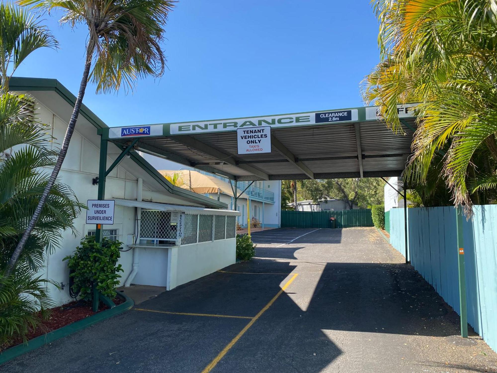 Central Point Motel Mount Isa Exterior foto